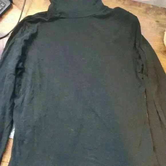 3 Banana Republic tops size xs - Picture 2 of 4